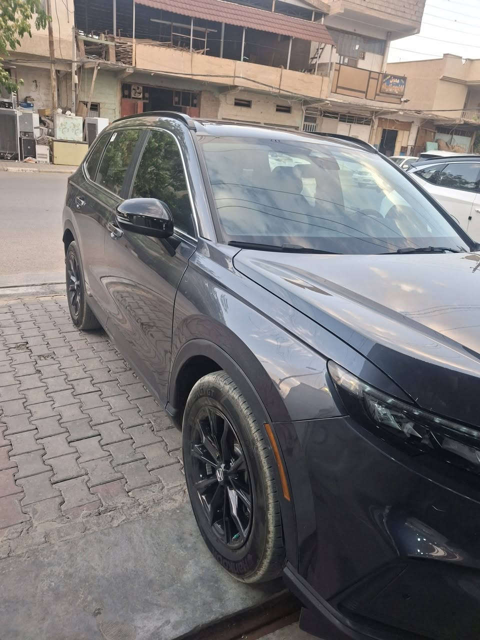 هونده سي ار في فول بصمه فتحه هند بريك بصمه هايبرد موديل 24حدثها بنيد وتبدل نفس الون بدون صبغ حته الدعاميات ماشيا 30الف كامل هيه ورقمها 20وبيها مجال قليل العنوان الانبار هيت ***********
