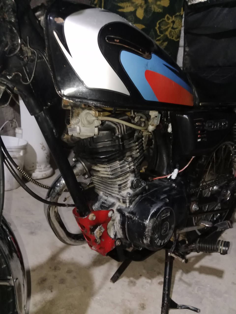 دراجه اربعه كير مديل18 السعر580
وبي مجال المكان نجف شارع المطحنه هذأ***********
