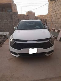 سبورتج موديل ٢٤خليجي ماشيه ٤٢ الف كشنات كهربائي  سايد ابريك بصمة  كامر...