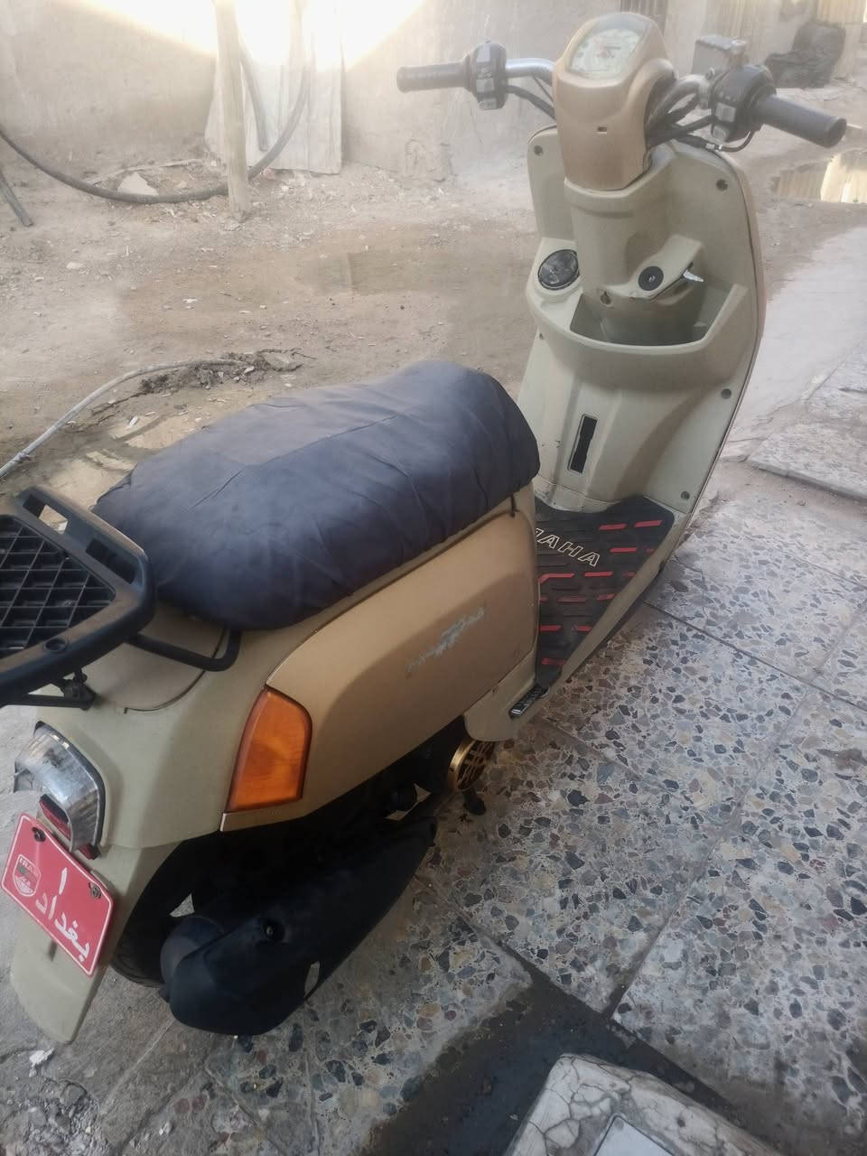 السلام عليكم دراجه بوليس للبيع دراجه اي نقص ما بيها شغاله سلفه وندر سعر 250 بها مجال بسيط الاستفسار اتصال على هذا الرقم***********
