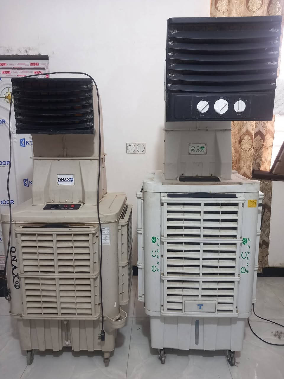 كنفيرات عدد ٢
حجم ٥٠ استعمال موسم واحد
ب ٢٥٠
وحجم ٤٠ استعمال موسمين 
ب٢٠٠
مكاني الاسكان العسكري 
***********
