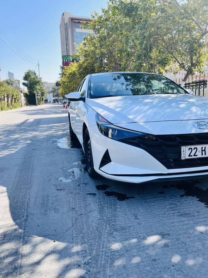 السلام عليكم
النترا وارد امريكي موديل 2021 

ماشيه 66 ميل 

مكينه كير كفاله 

حادثه موضح بل صور 

نص مواصفات 

حساسات جانبيه 

رادار امامي

3 انضمه قياده 

قياده ذاتيه 

تحديد مسار 

مانع انزلاق 

رقم اربيل باسمي 

مكاني بغداد 

***********
