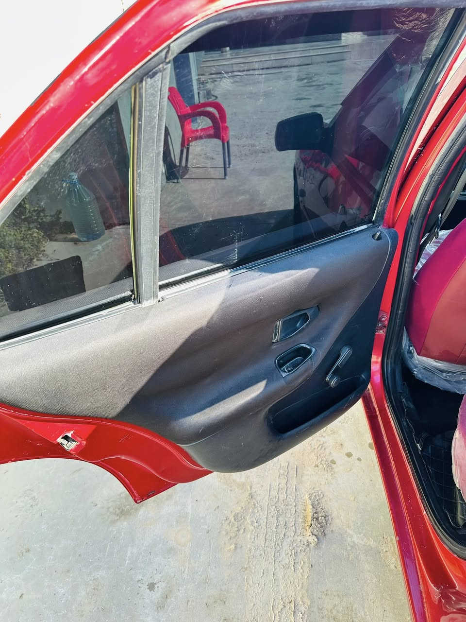 السلام عليكم بيجو 2002 رقم بغداد مشروع وطني هزة تسقط بشهر الـ5 كير محرك جدد تبريد شغال غرفة جديده سياره بيها چلح واختلاف لون بقطع شرط بدون تبديل تريد تصبغ السعر المطلوب 42 بيها مجال وسعر بالتلفون ما اخصم الي يحب يخصم سعر يجي يشوفها وان شاءالله الله يهديني انطيه السياره بلاش مراوس وفرق هم يرهم

***********
