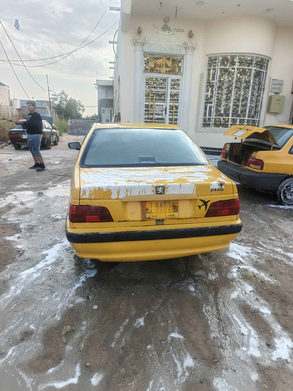 بيجو بارص موديل 2015 سياره حلوه وبيهه نواقص قليه تواصل خاص *********** رقم بصره ابو  سعرها 22 وبيهه مجال لشراي
