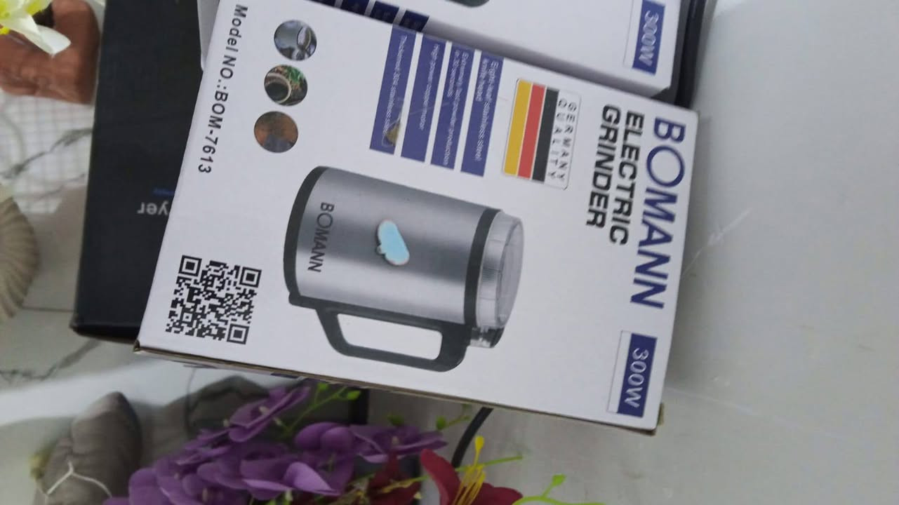 السلام عليكم شباب أغراض منزلية وحدائق ورد اغصان جهاز رياضة تحفيات ورد فازات كرسي هزاز دوشك طفل اماعين تحفيات كلشي موضح بصور الشراي يتواصل ***********
