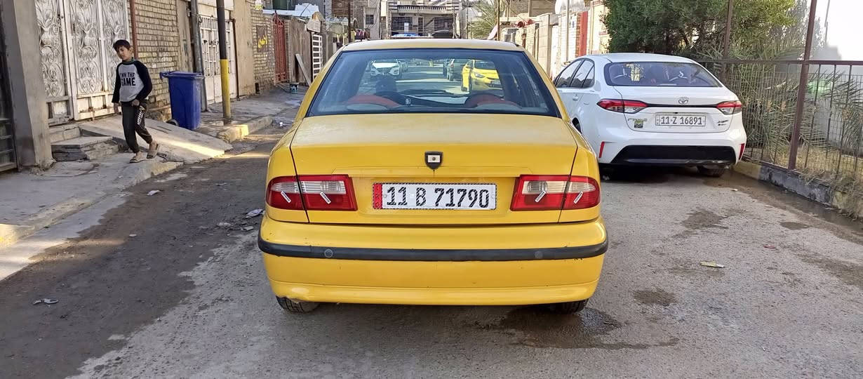 سلام عليكم سيارة سمند للبيع موديل 2012 
كرستال 
رقم بغداد نكليزي بسمي تحويل مباشر هزه جديدة 
مكينه وكير جدد 
صدر ورة وكدام جديد.    تخم تاير خط ابيض جديد 👍👍
سيارة مكفولة عدة باردات بسيطة جداً 🤏🤏
                        السعر 39 
وبيها مجال بسيط العنوان بغداد العبيدي 
الرقم ***********
ملاحظة غير متواجد علاالفيس
