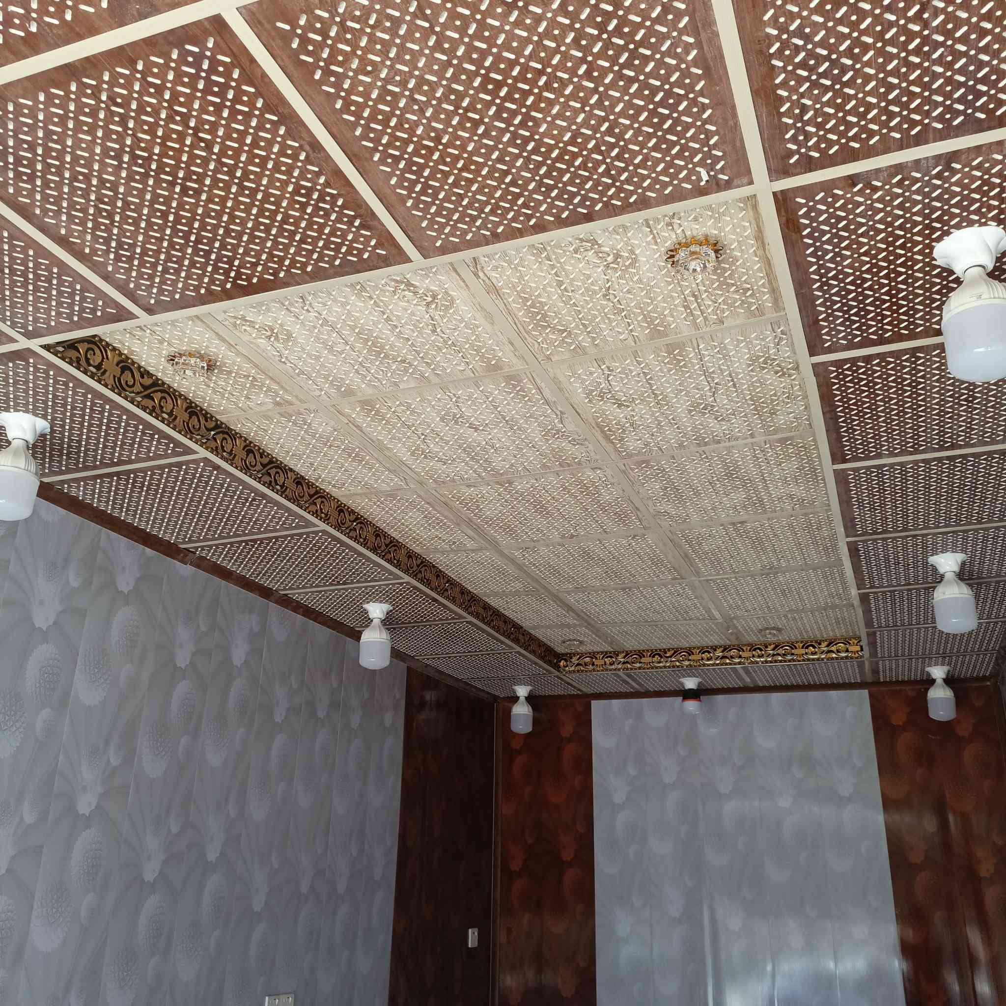 عمل كافه السقوف الثانوي والجداري وبديل الرخام وبديل الخشب رقم الهاتف ***********الناصريه
