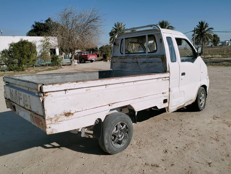 هايفي مديل 2008
سعرها 19قفل
محرك بصندوگ 
صدر امامي وخلفي جديد اسياره ناعمه حيل
منفيس كامل 
كيچ سرعه +رون+ كيچ حماوه كله شغال
سياره جاهزه للعمل شاصيها معمر
مكانها سامراء 
*********** بيه وتساب تكريت, صلاح الدين
