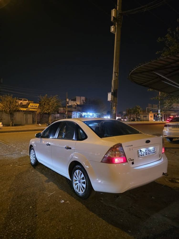 Ford Focus 2011
فۆرد فۆکس 2011 نیڤا سەیارەکە ٥ پارچەی بۆیاخە بێ داخلی و لێدراوی گێر ئۆتۆماتیک عادی ڕەقەم سەنەوی تازەیە تا 2030 تەحویل وەکالەت بە شەرت 
گێڕو مەکینە تەبرید بەشەرت
 دینار مەسرەفی تیا نییە
 چوار تایە و پاتری ڕۆنی نوێیە 
کارەبای هەمووی بە شەرت
ئاوێنە ئیشارەت 
تەبرید و گەرمی زۆر باش 
پێش دوای تازە داگیراوە شاشە و کامێرای بیلادی بۆ بەسراوە
سەیارەکە تا بڵێێ جوان و نمونەیە 
تەحویل وەکالەت خرامە بە شەرت 
شوێن سلێمانی ناو شار 
سعر 74 معامەلەیەکی کەم   
سلێمانی ڕەقەم تەلەفون *********** السليمانية, العراق
