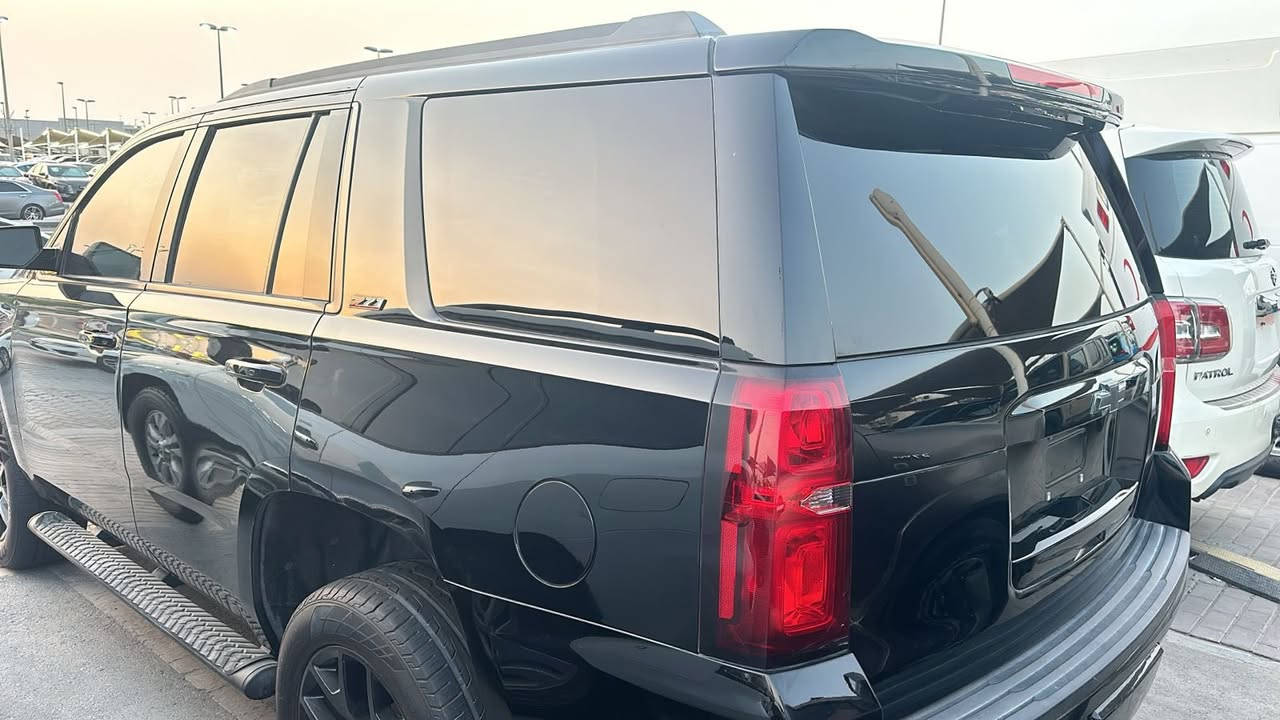 تاهو 2018Z71للبيع  تدخل كتاب ضباط متقاعدين يسمحلهم تحت الموديل سعرهه 165ورقه للميناء مبدل جاملغ وبنيد بدون دواخل بدون أرباك 
***********
