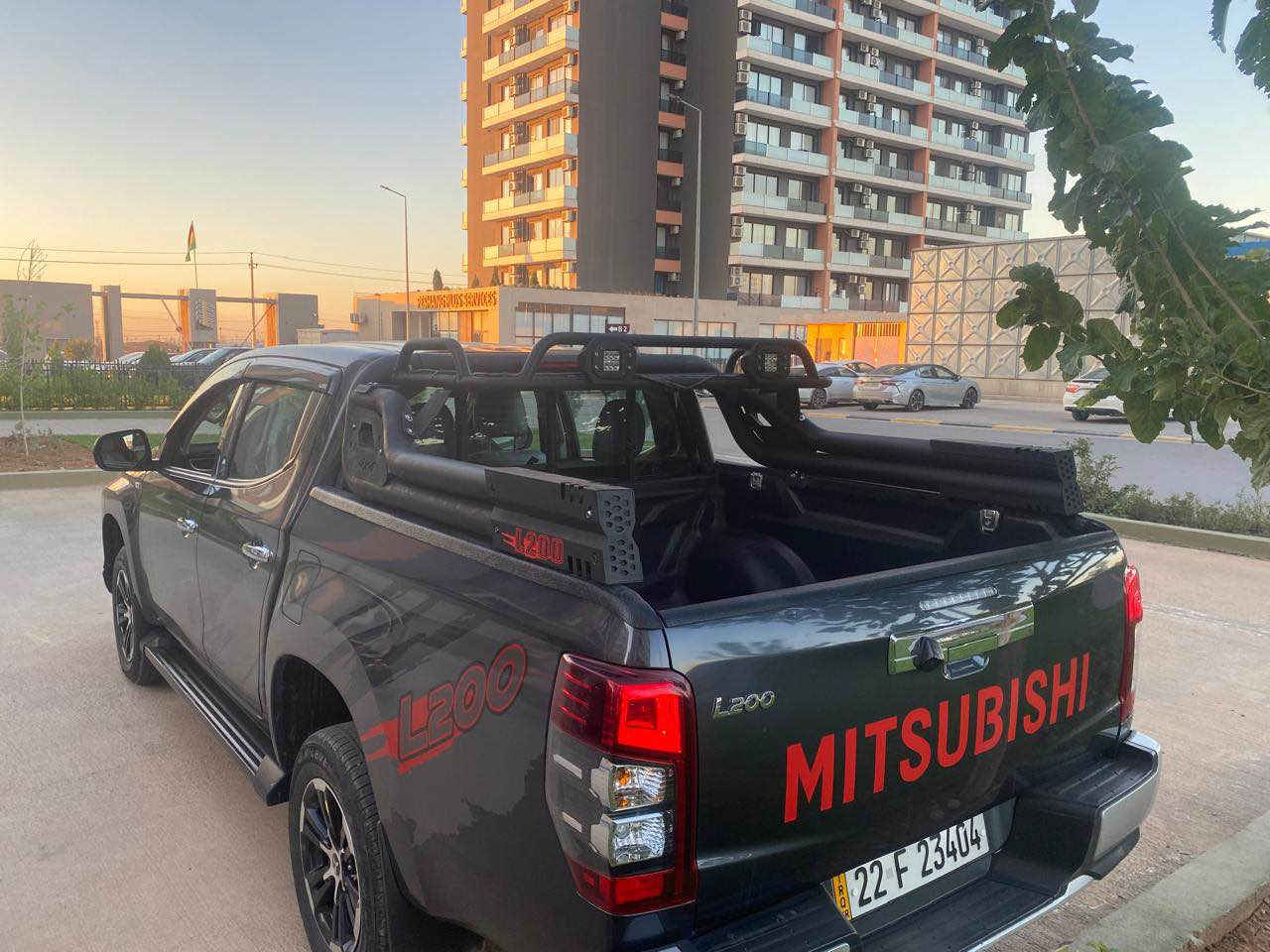 السلام عليكم متسوبيشي L200 موديل 2023 رقم اربيل سنويه باسمي مكفوله كفاله عامه لون نفطي السياره فور ويل مكاني بغداد وهذا رقمي *********** متواجد واتساب 

ماشيه ٣٨ الف السياره كير عادي بنزين 

بيع فقط بغداد, العراق
