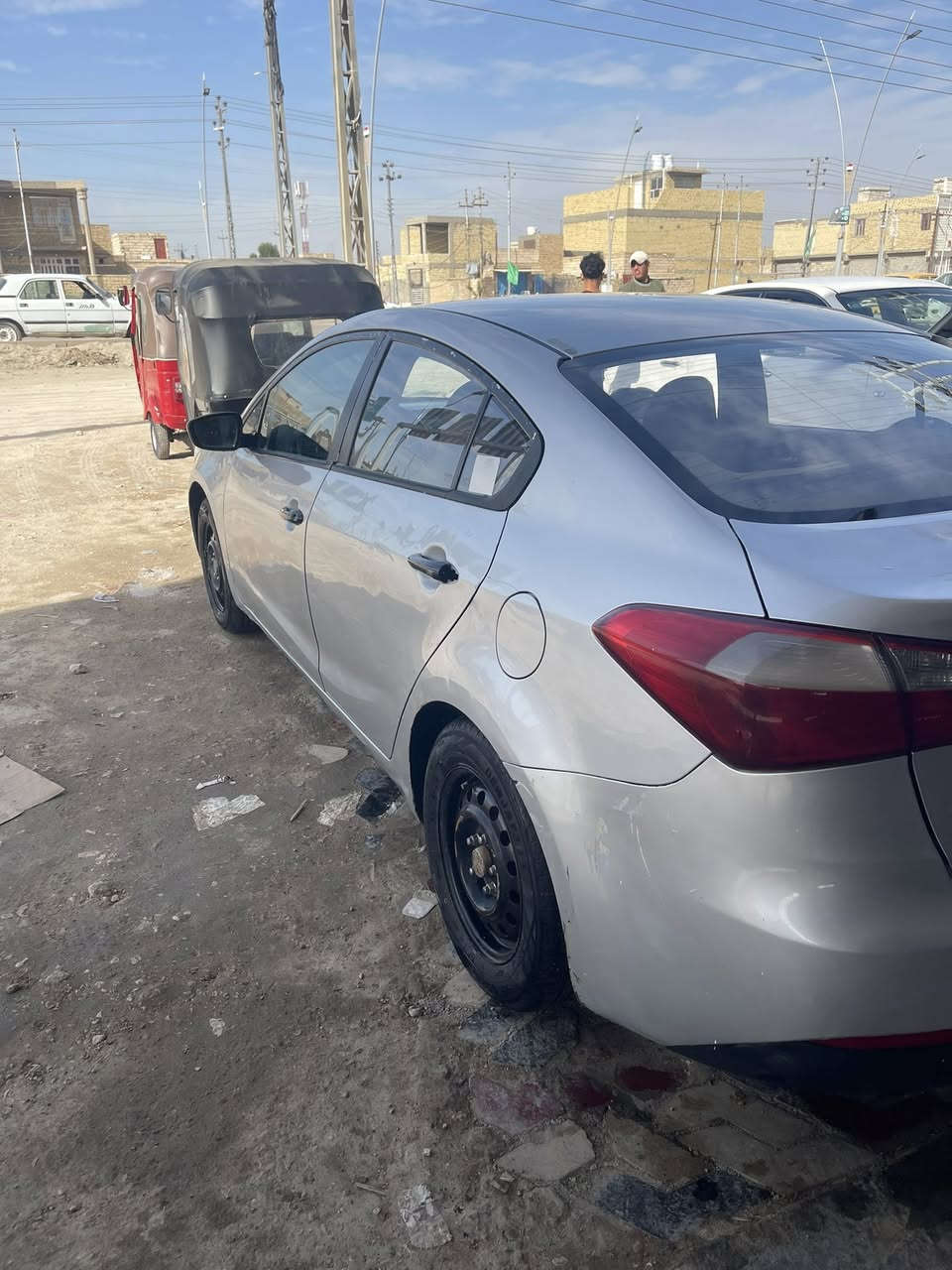 كيا سيراتو 2016 خليجي 1600
بابين تبديل وجاملغ وبنيد ورشات صبغ
السعر 85 مكاني الناصرية
للاتصال ***********
