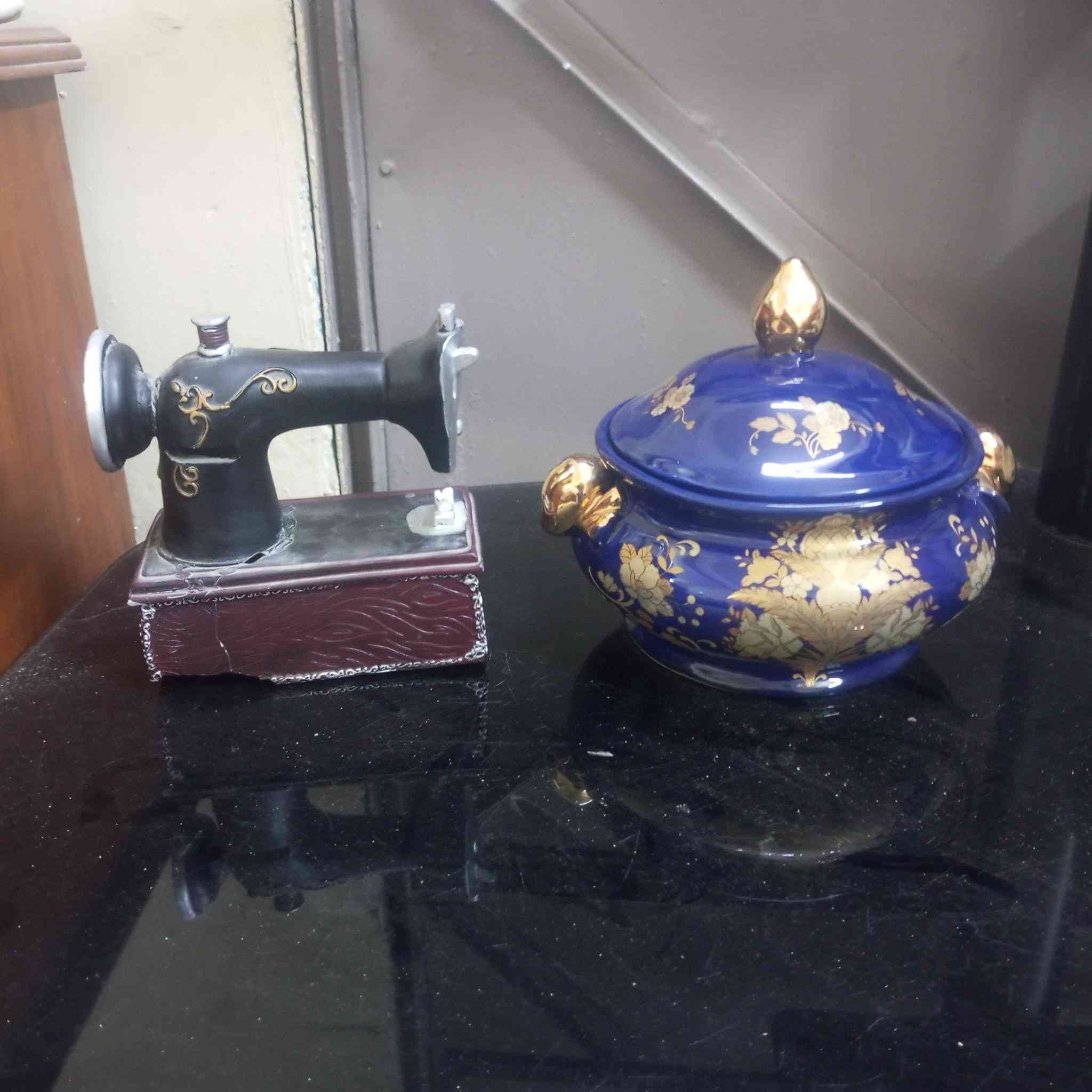 اغراض للبيع بيش يناسبك اخذهن


**إذا كنت صاحب هذا الإعلان وتريد حذفه لأي سبب، رجاءا أرسل رسالة إلى الدعم الفني**