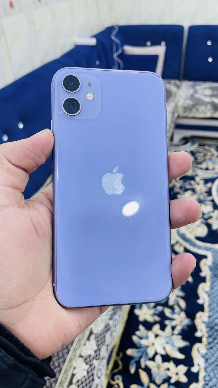 السلام عليكم
ايفون 11 للبيع اللون بــ💜نفسجـي
الذاكره 128 
التلفون مستبدل بطاريه فقط
فيس ايدي ميقره يحتاج ترسيت 
مكاني بابل محاويل 
السعر 200 وبي مجال 
***********
