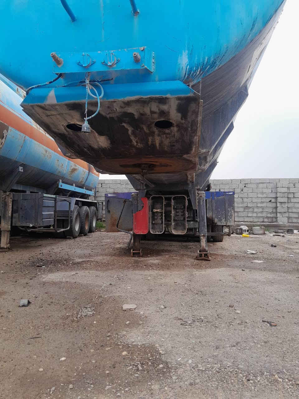 السلام عليكم عربانتين بويلر  وحده جوبلس وحده سبرنك الحموله 41 طن كامله بدون نقص جاهزات كبل للشغل ما مغلفات
السلام عليكم عربانتين بويلر  وحده جوبلس وحده سبرنك الحموله 41 طن كامله بدون نقص جاهزات كبل للشغل ما مغلفاتت
الرقم:***********
السعر
الجوبلس160
السبرنك155وبيها مجال
المكان بغداد التاجي
