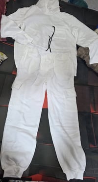 اكس لارج • ملابس