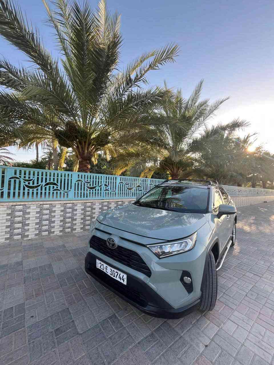 تويوتا RAV4 XLE موديل 2019
لون سمنتي وارد أمريكي بانزين فقط 

رقم سليمانية الجديد + فحص سنوية وهزة جديدة

ماشية 129 ألف

الحادث مكفولة عدا أقل من شبر صبغ باب الصندوق، والسونار موجود بالصور.

دخول ذكي، بصمة تشغيل وأبواب، فتحة سقف، شاشة،تبريد قطعتين،كاميرا، رادارات كاملة، نقطة عمياء، سايد بريك بصمة، أوتو هولد، أوتو ستوب، مانع انزلاق، مانع تصادم، تحذير خروج عن المسار، قيادة ذاتية.

بطارية جديدة، تخم تايرات جديد، أرضية مغلفة جلد أصلي.

📍 الموقع: الأنبار

📞 ***********
