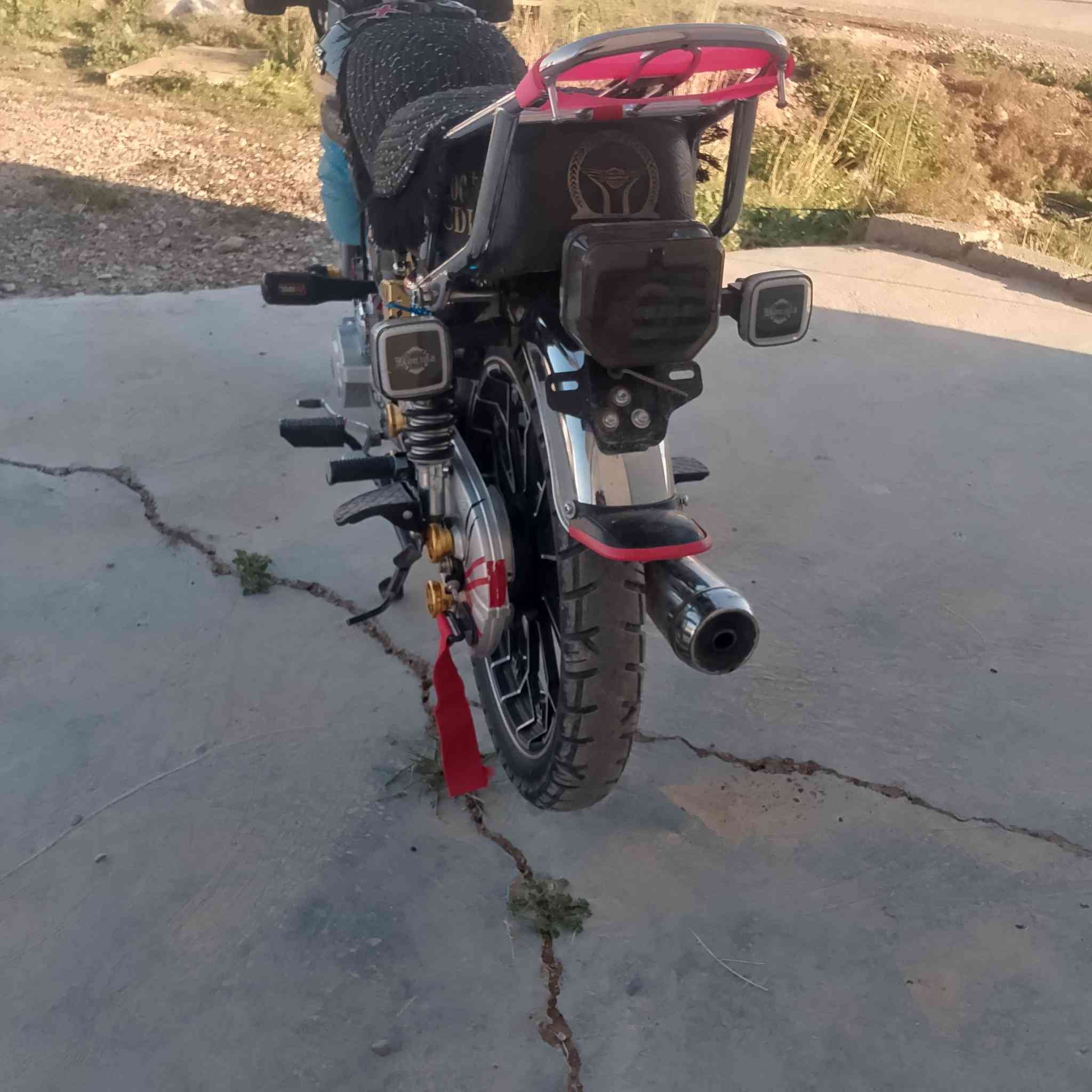 السلام عليكم للبيع موديل 25كفالة عامة مكاني تقاطع الوجيهية رقم الهاتف ***********
