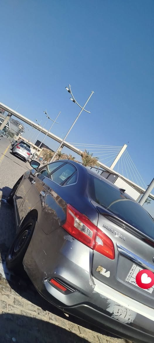 السلام عليكم للبيع نيسان سنترا 2019امريكي حادث جاملغ وبنيد وبيه دوسه اليمين معمره السيارة جاهزة محرك جديد كير تبريد حدادية كهربائيات دواخل جدد شاشه كامرة  انضمه قيادة لايت زنون تخم تاير  جنطه كهرباء   رقم بصرة  السيارة حلوة ومرتبه وجاهزة بيه بعض النواقص البسيطه  السعر 80 وبيه مجال وانه خادم مكاني البصرة الزبير استفسار *********** الزبير, البصرة
