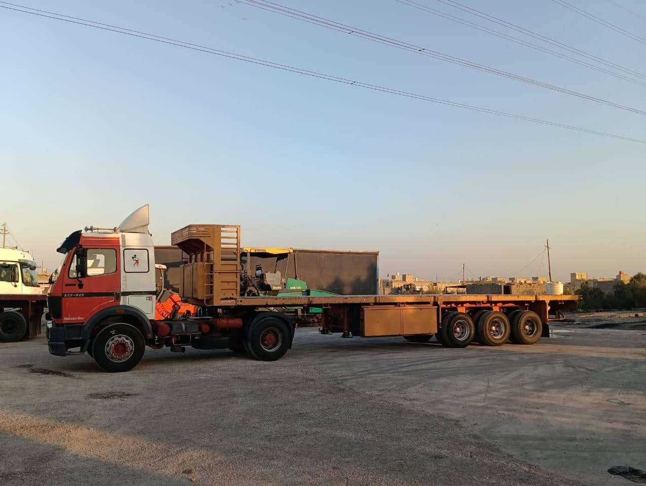 للبيع مديل ٩١ مكفوله راس و عربانه تخم تاير كير ٢٢٠   قليج مكينه توه مجفته سياره بوجه للعمل مكان السياره العماره واني مكلف بل نشر ماكو خاص *********** و***********
