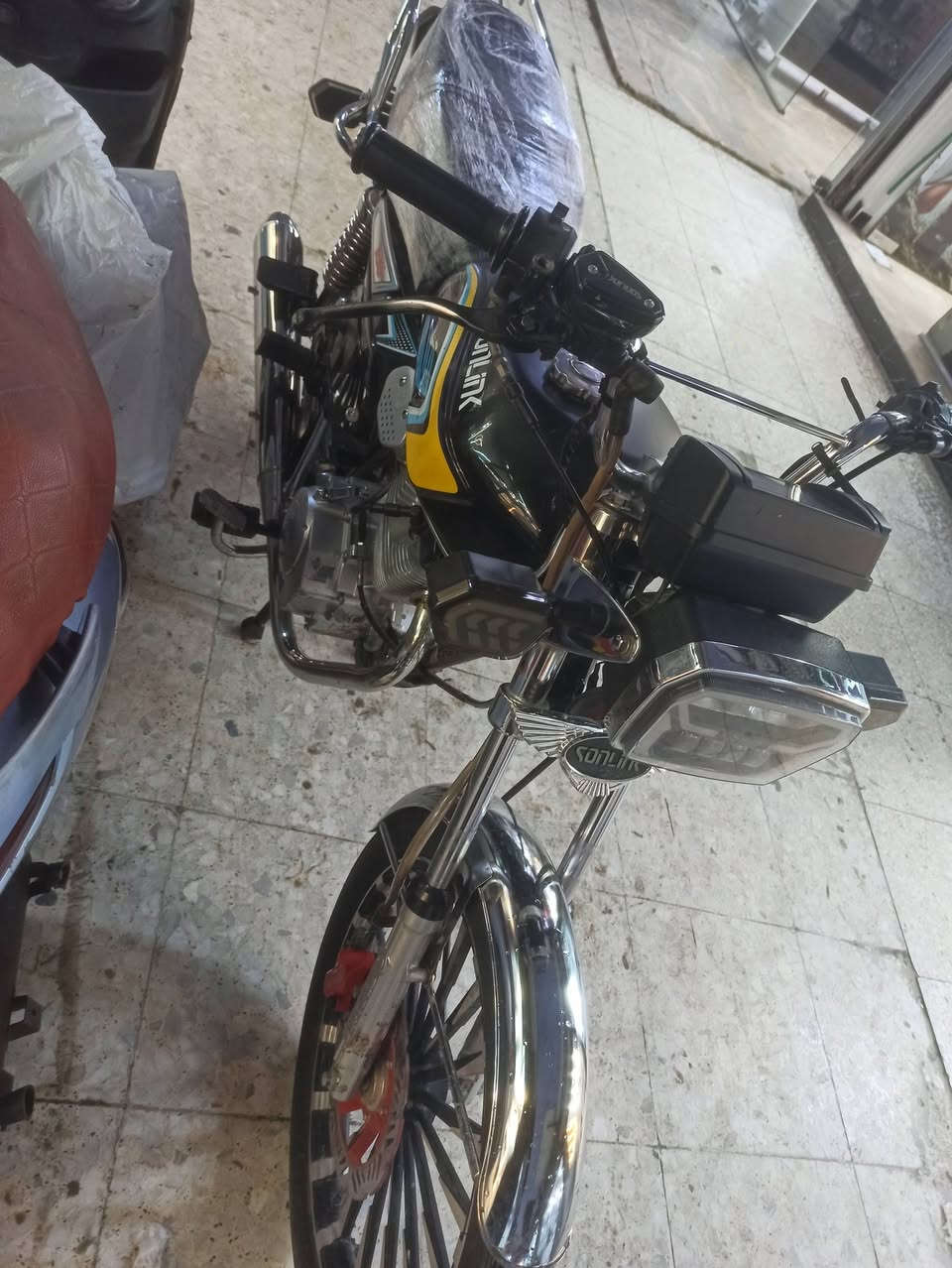 سلام عليكم دراجه سونك لبيع موديل 24 شكل 25 دراجه جديده محرك مكفول اوراق بي مابيه أي نقص مكاني ابو غريب قرب جسر ماجد سعره 750 بيه مجال لشراي هاذه رقمي بي وتساب متواجد *********** د‏‪0788 214 0143‬‏
