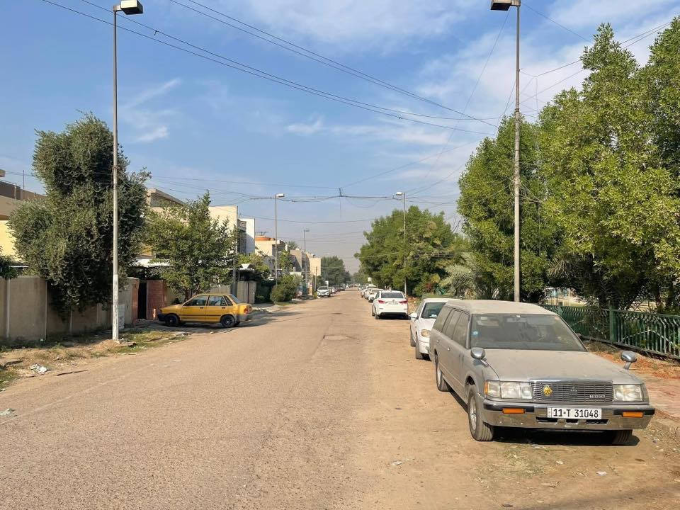 للبيع دار ركن يباع بالكامل او تقطيع حسب الطلب المساحه ٢١٥متر الواجهه عالحديقه ١٦،٥ والنزال داخل الفرع ١٣ متر  الموقع شارع فلسطين محله ٥٠٤ خلف نادي التركمان 

للاتصال *********** او *********** شركة الخيمه للعقار السعر عالخاص راسلني لو تتصل
