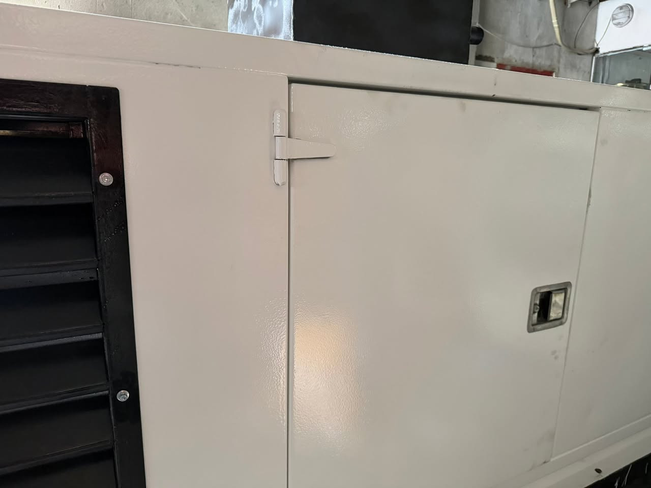 تم وصول وجبة جديده من نوع بيركنز بزون 3 بستن و 4 بستن  برطاني اصلي 22kv 15kv.  نوع التوليد فرنسي لوري سمر اصلي 
العنوان اربيل الصناعه الجنوبيه.📍
للاستفسار اتصل على الارقام.    📞
‭***********‬
‭***********‬
