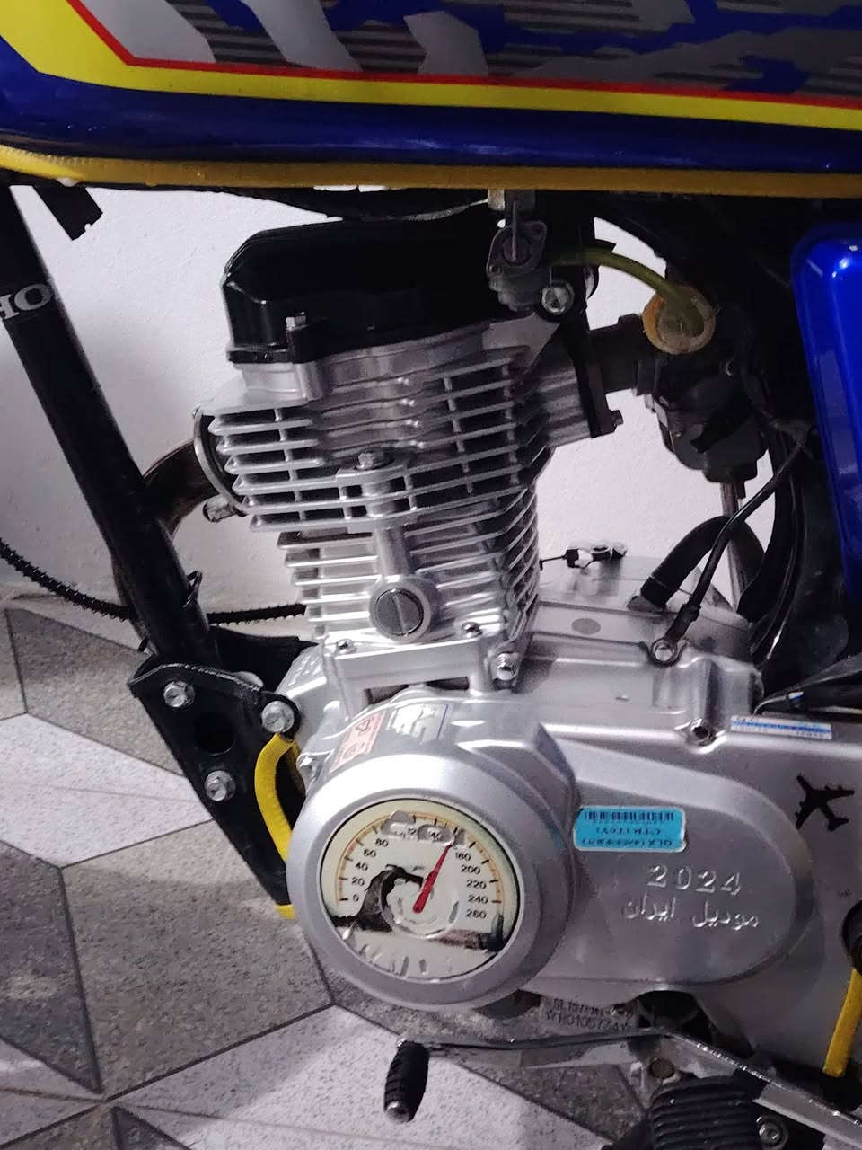 السلام عليكم
دراجه تايكر موديل 2024
كفالة عامة من التاير للتاير
دشبول إلكتروني تاير خلفي جديد
كهربائيات كلها شغالة ما بيها اي نقص
صالنصة جعرة صوتها يخبل 
المكان ديالى المقدادية تقاطع الوجيهيه
للاستفسار الاتصال على الرقم
***********
