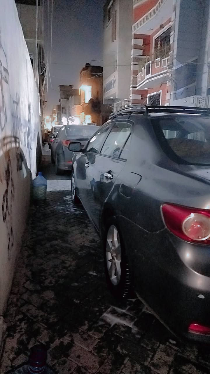 سلام عليكم كورلا ٢٠١٢ حادثهه من جوه شطح السياره خير من الله لاستفسار *********** للبيع او امراوس اي كورلا تكسي
