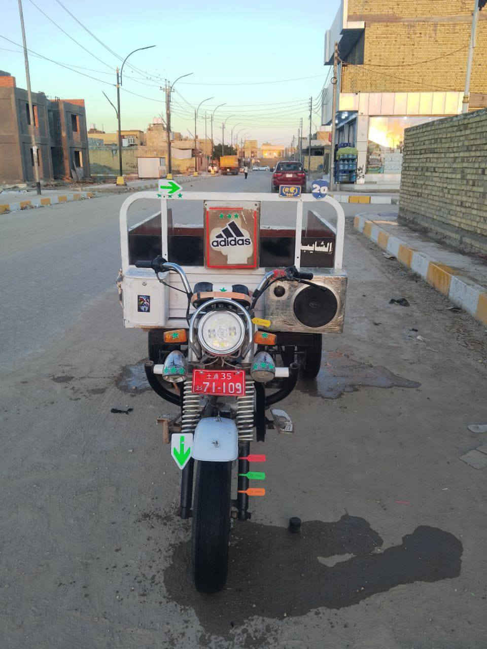 (مكلف بنشر  لحد يراسل اتصل عل رقم) 

سلام عليكم ستوته دايون البيع مديل 2012اوراق اصولي شاصي مكفول تواير كارتون كله جديد محرك برغي مامفتوح ستوته احله
من صوره سعر مليون او 350 او بيهه مجال قليل  مكان ناصريه مركز الرقم *********** مستعجل عله بيعتهه كلش محتاز
