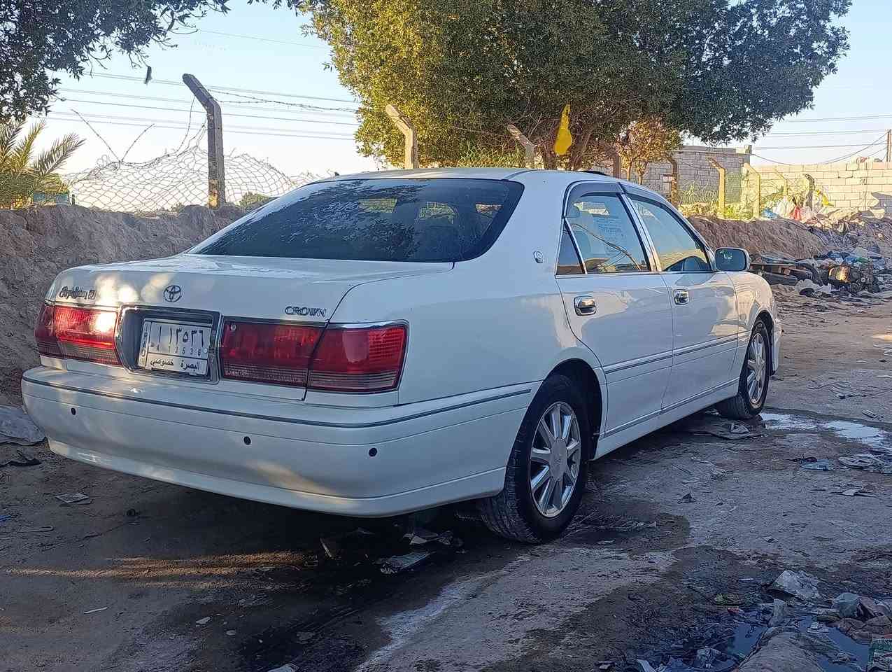 سلام عليكم ملكه 2001  للبيع رقم بصره سنويه 29 مكفوله كص ونغل وعيب شرعي
محرك 2500 تخم تاير تبريد ثلج شاصي 75 رجآآ موشراي لايتصل ستفسار *********** مكان البصره الزبير
