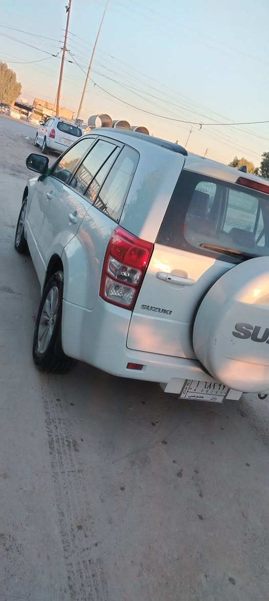 سلام عليكم للبيع 2014 سازوكي يابانيمكفوله عده بارد وصباغ جاملغ امامي
سياره جديده وخير من الله
السعر 80 وبيها مجال حك جيه
***********
