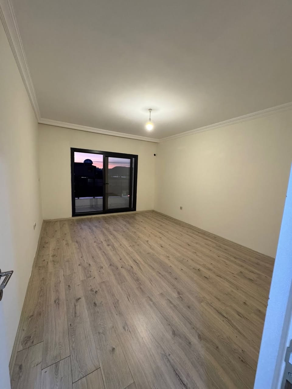 ئەرزانترین و خوشترین شقە و واجهە ل بەردەستن بو فروتنێ ل پروژێ (روژ ستی) 
🚩مساحەت ١٦٠ متر ٣+١
🚩طابق ٢
بو پترپێزانینا پەیوەندیێ بو ئەڤێ ژمارێ بکە
***********
______
ارخص و احلا شقه و واجهة متاحة للبيع في مشروع (روز ستی) 
🚩مساحەت ١٦٠متر ٣+١
🚩طابق ٢
للمزيد من المعلومات، يرجى التواصل معنا
***********
.
.
.
#دهوك_زاخو_سليماني_ئاكري_ئامیدی_هولیر #العراق #شقق #explor #شعب_الصيني_ماله_حل😂😂
