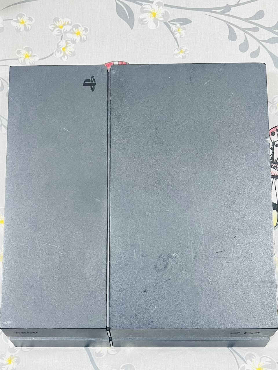 السلام عليكم بلي4 فات مستخدم شي قليل ذاكره 512Gb نظافه 96‎%‎ ملحقات كامله جويستك عدد 1 السعر 225 ألف وبي مجال المكان بغداد المحمودية ناحيه الرشيد ***********
