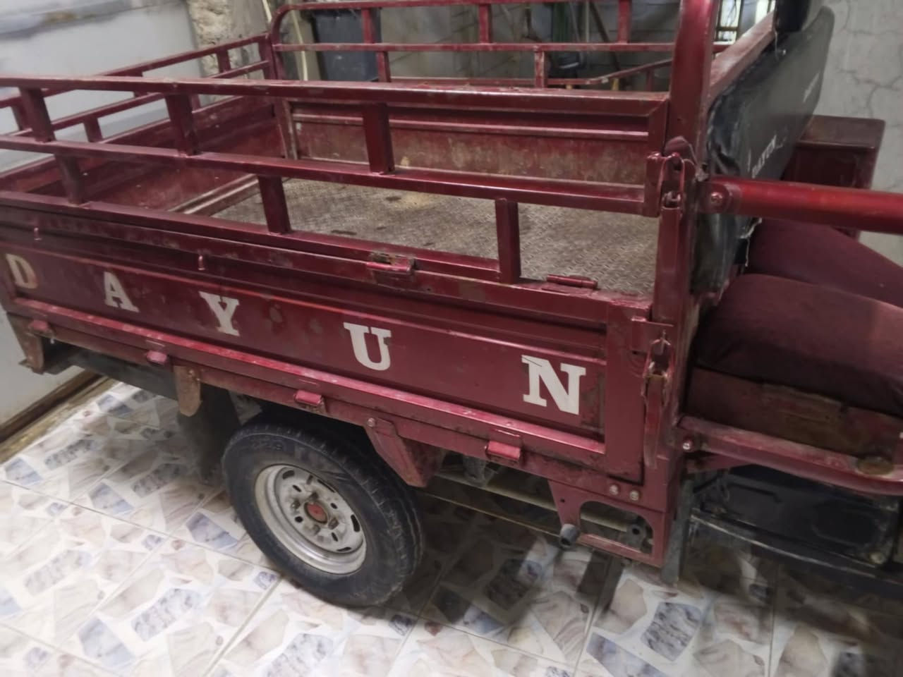 السلام عليكم ستوته دايوان موديل ١٩اوراق اصوليه للبيع محرك جديد السعر ١٦٠٠ مليون وستميه وبيها مجال للاتصار ***********
