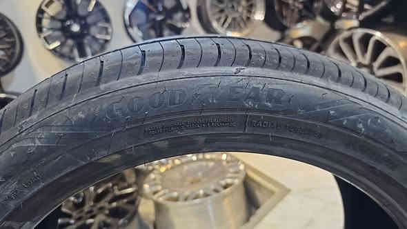 السلام عليكم 
وصلت تايرات كودير امريكي 
اصلي انتاج ٢٥ 
حجم ٢٤٥ ٤٥ ٢٠
جارجر وجالنجر 
احمد ورمزي شارع فلسطين 
احمد ورمزي مجمع المشن 
***********
***********
