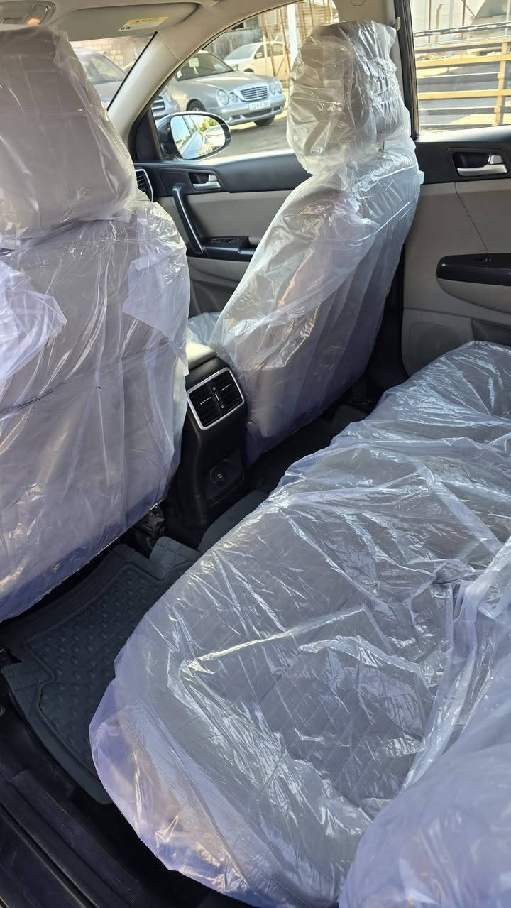 السلام عليكم
سبورتج للبيع موديل ٢٠٢١وارد امريكي العداد ١٤٩ قابله للزياده رقم اربيل دولي صبغ جاملغ وتعديل بحافت البنيد نص فول تبريد خلفي كشن السائق كهرباء مري شفط السعر ١٧٠ وبيها مجال قليل العنوان بابل المحاويل ناحية الإمام 
***********
