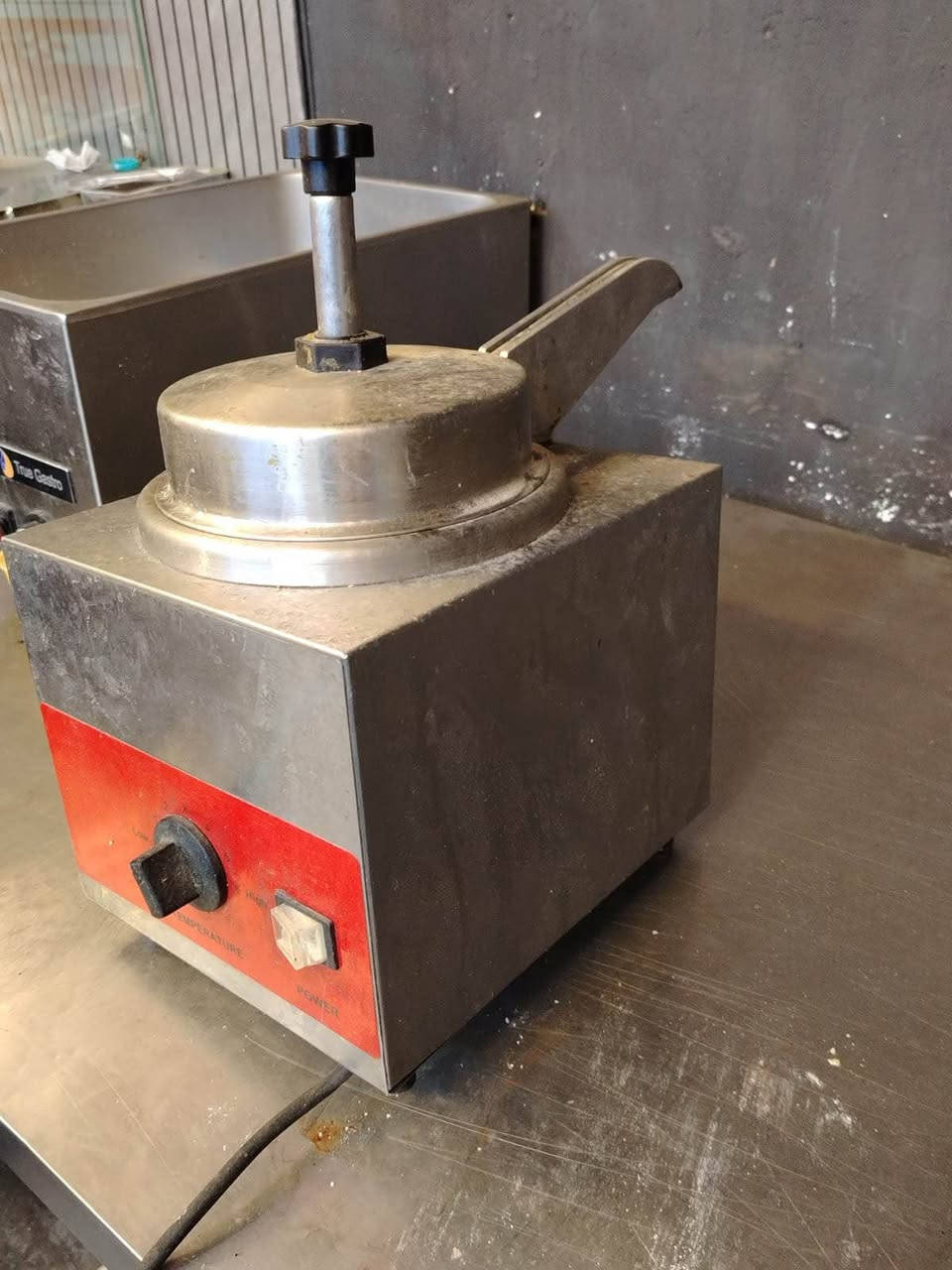 ‎للبيع حوض سمك كامل مع الميز + كاونتر وعارضه + جهاز صلصات للاستفسار خاص‎ عمارة, ميسان


**إذا كنت صاحب هذا الإعلان وتريد حذفه لأي سبب، رجاءا أرسل رسالة إلى الدعم الفني**