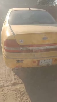 سياره لبيع مراوس الموديل 2002رقم الوبايل 07814167906