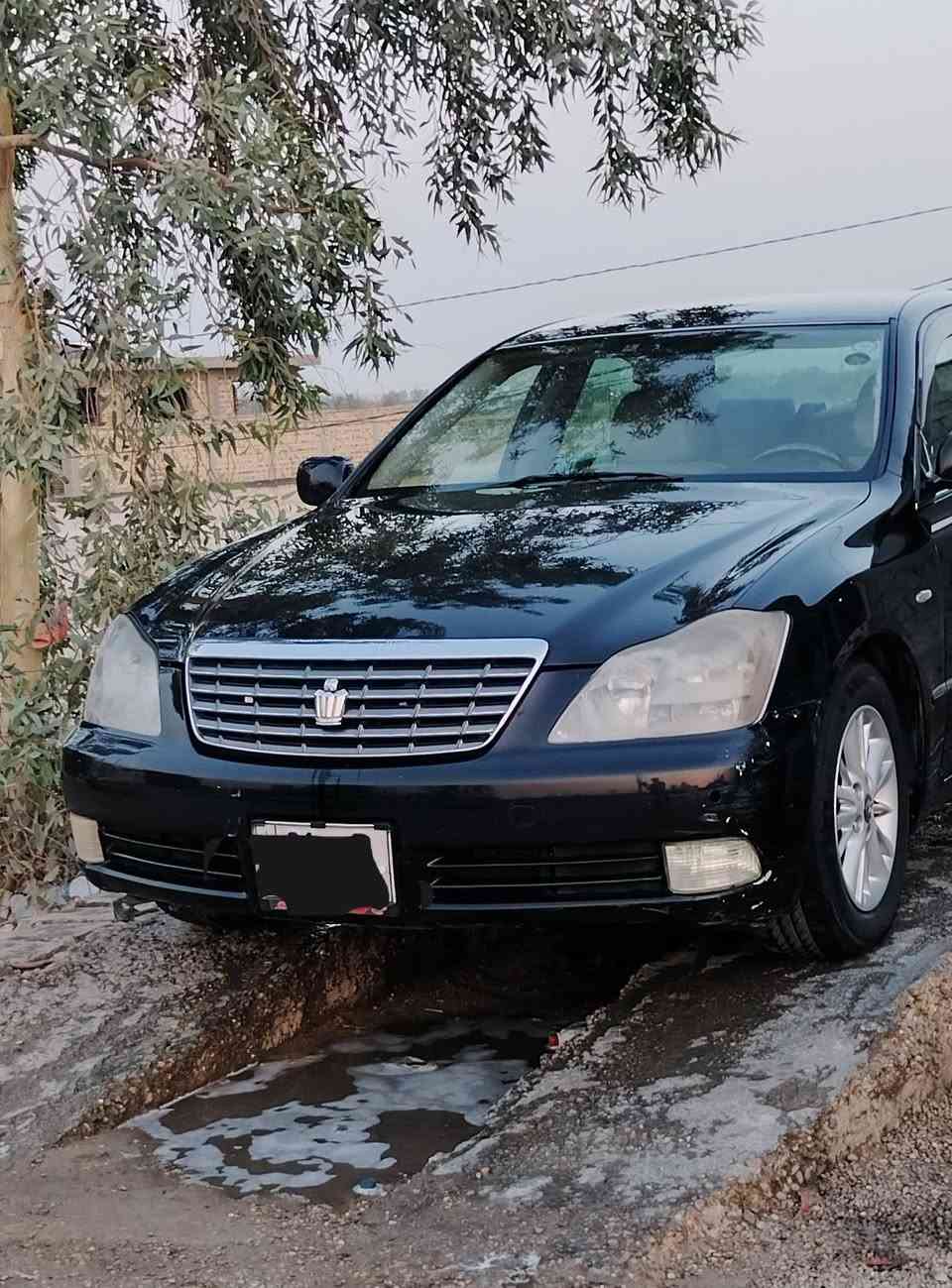 السلام عليكم شاهينه موديل 2007 للبيع بصمه رصاصيه ادوات ادوات ادوات متومه ارقام وسنويه وملثق السليمانيه طب الاصل شرط الواجهه السياره كصتين مكينه كير تخم تاير حداديه تبريد كله مقفولات اترايك وين ما تريد  السعر ٣٢ مجال جدا بسيط مكلف بنشر السياره رقم تليفون راعي السياره *********** مكان نجف
