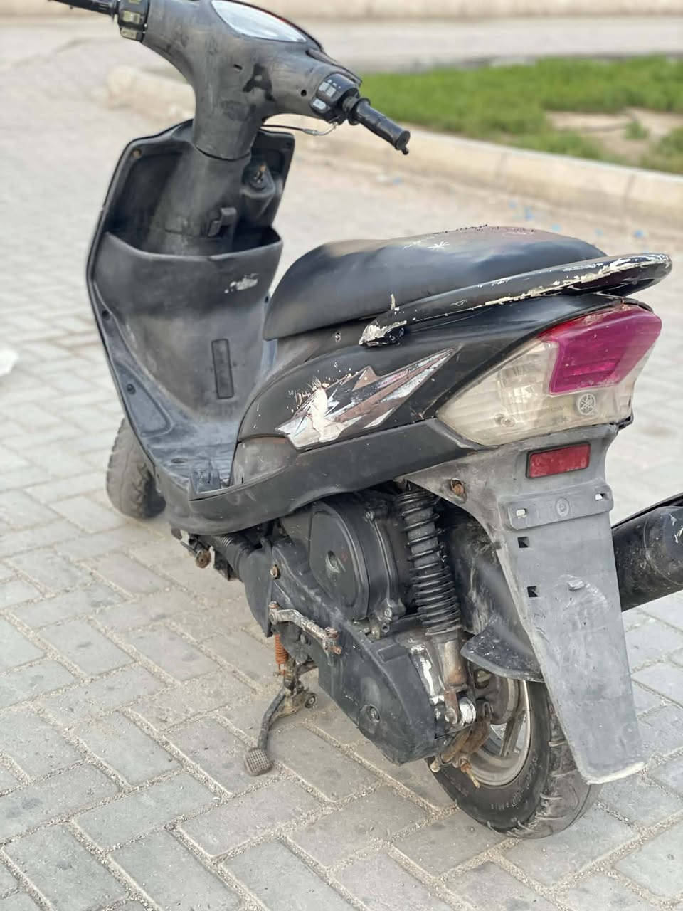 ماكس قجمه  دراجه رمبه واوراقه موجوده دراجه بلاديه 49 كهربايات كله شغاله شلعه ومعدل لا تبخير ولا نضوح سعر 675عنوان  قبله  ***********
