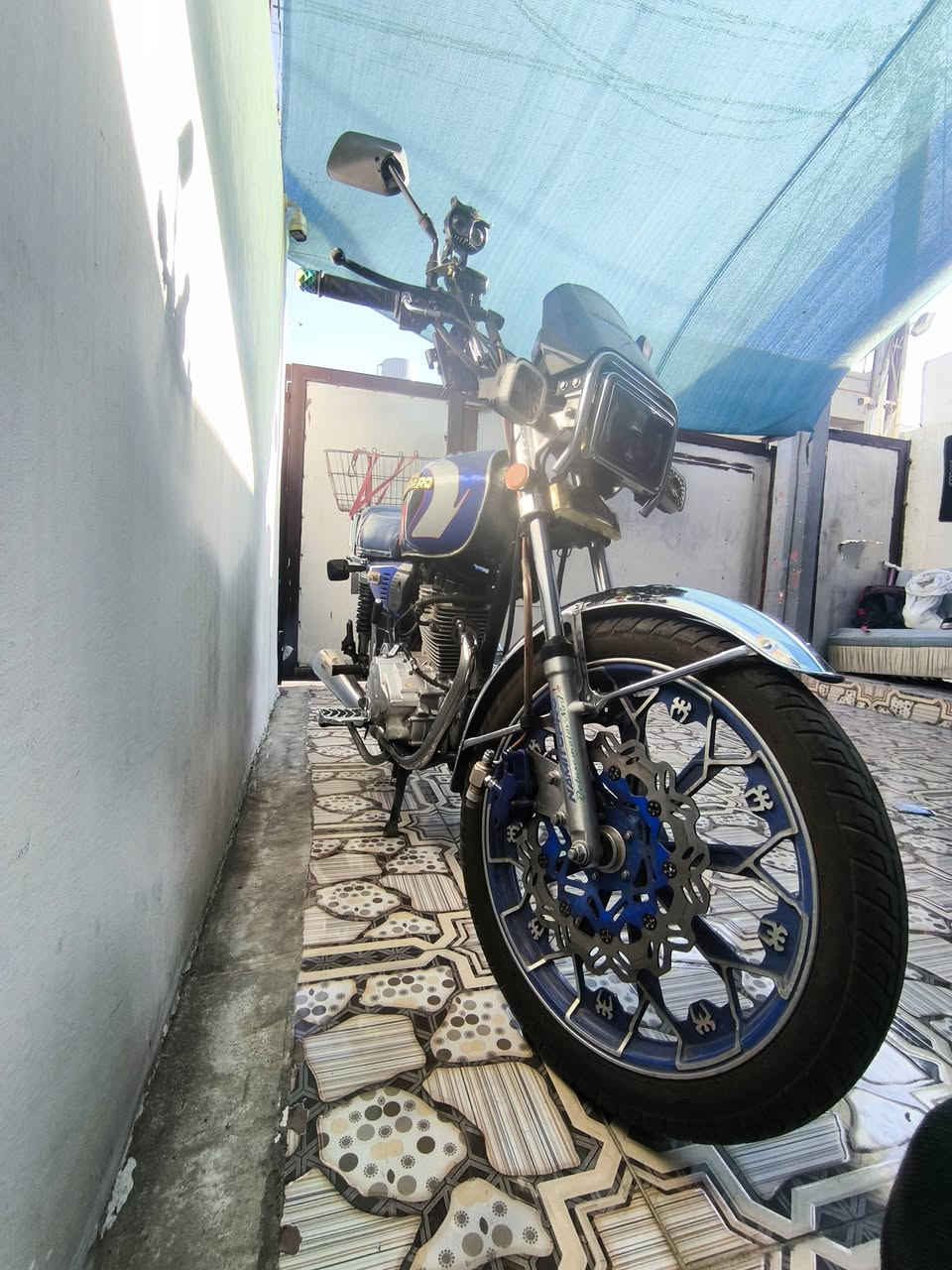متاح دراجه 24محرك كبس شرط صبانه ما مطخوخ  وياله مصطره كهربائيات كلها شغاله  دشبول اكتروني  سعره 675الف بي مجال قليل وذا مرواس بدايوان ونطي فرق عادي شراي خابر مو شراي لا تعبني ***********
