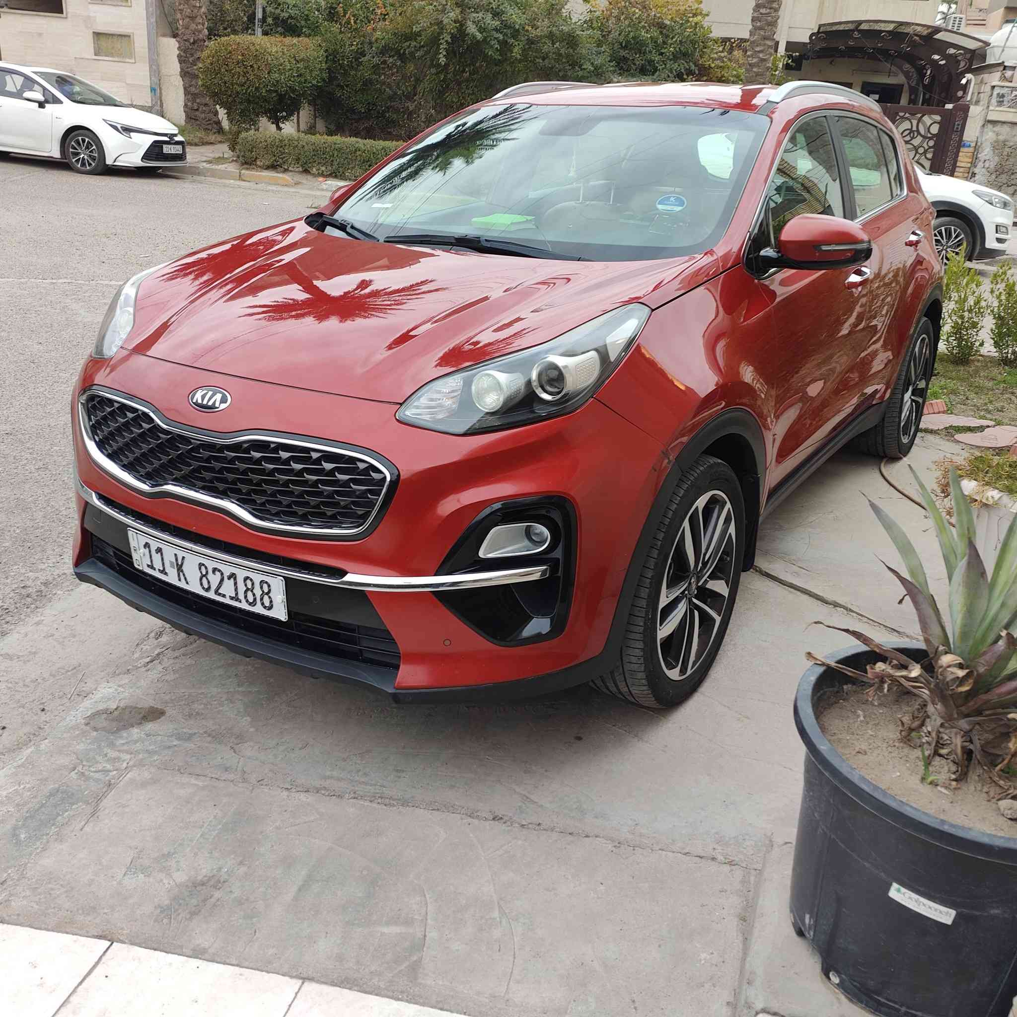 كيا سبورتاج ٢٠٢٠ شركة الدولية
بدون صبغ بدون تعديل 
مع ملاحضات استخدام موجوده بالصور فقط
ماشية ١٥٧ الف 
السعر ١٩٣ ورقة 
شارع فلسطين 
***********
***********
