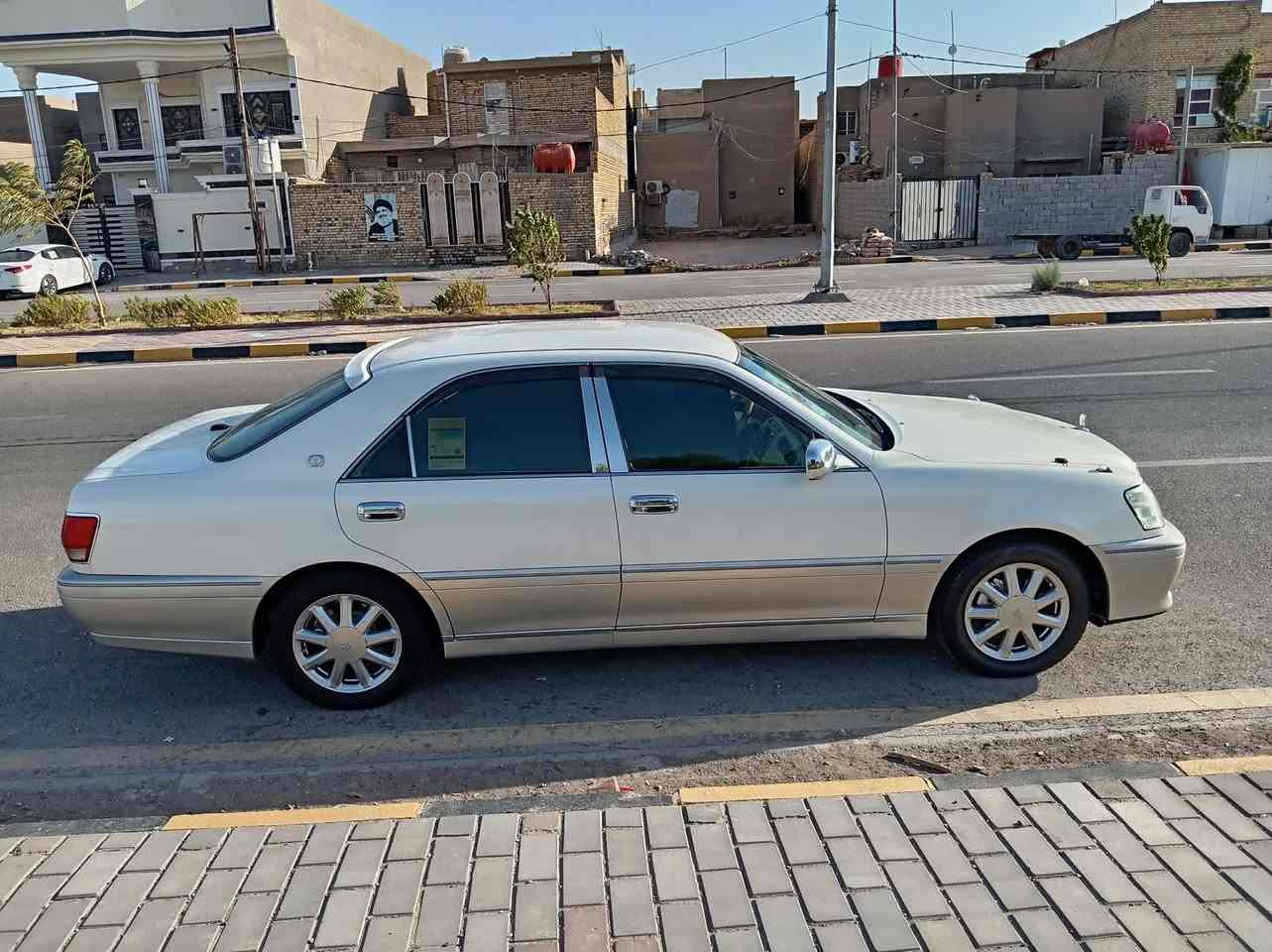 السلام عليكم ورحمة الله وبركاته
للبيع ملكه جنون رقم بصره بسمي قرار 48 تسجلة بفترت الشهرين يعني مو مزاد  تحويل وين ميعجبك احولك  مكفوله من الضربه والكص والتبديل ونقل الجثه والعيب الشرعي فقط كلير باليابان مكفوله من صبغ العراق شرط 
كرستال اصل شاصي 71 ديفور الزغيره تبريد حداديه مكينه كير كله كفاله اربع جام اوتو جام ابو الولد برده كهربائيه السياره خضراويه  السياره مال جناي وبالخير ع ياخذهه السياره شرط احله من الصور وارتب السعر 125وبيه مجال للشراي اتصل وبيك خير وتدلل رقمي

*********** رقمي

