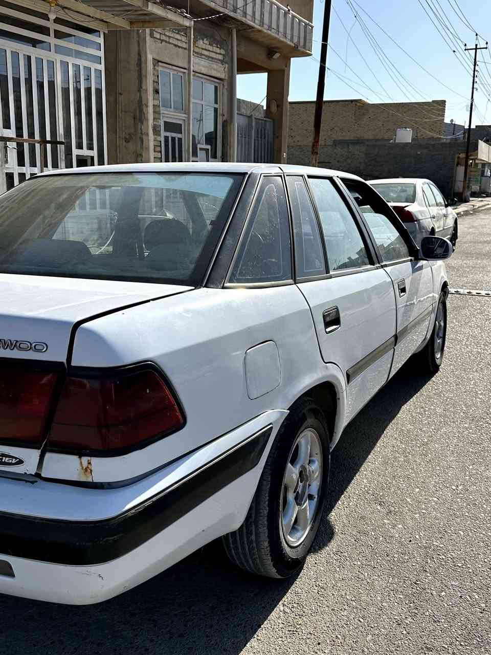 السلام عليكم اسبرو للبيع موديل١٩٩٦ داخلها نضيف بلاديه حداده نظيفه محرك امبدل جديد السعر ٣٥ وبيها مجال بسيط رقم الهاتف ***********
