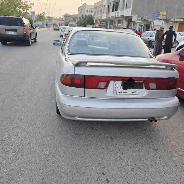 السلام عليكم ورحمه الله وبركاته
سوناتا 2 سلفر كير اوتو محرك 2000 مكفول
تبريد شغال داخلها حلو اي نقص مابيها فقط اذان محرك رجة بسيطة   سعرها ٤١ بيها مجال مكان سيارة قضاء هيت 
تواصل ***********
