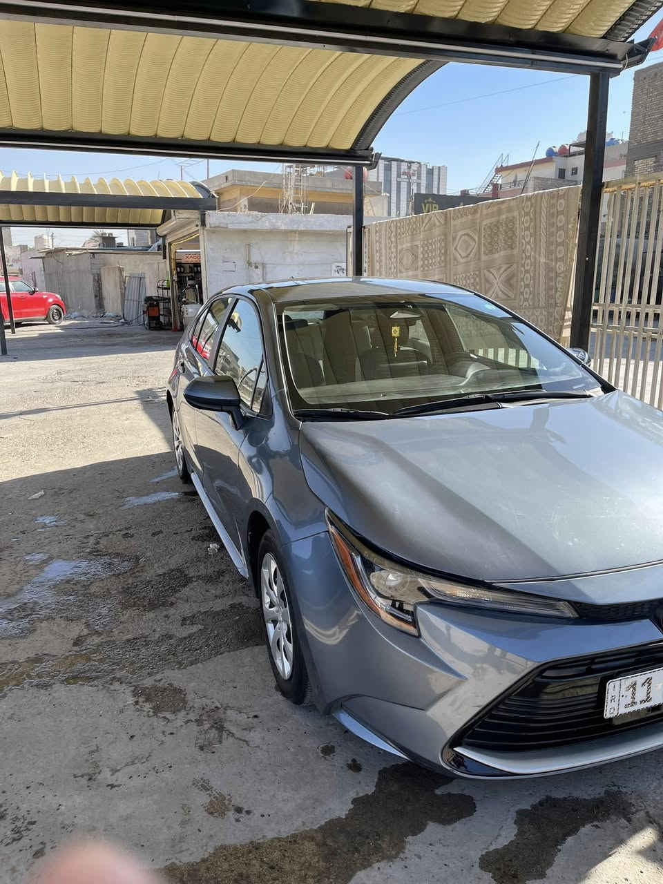 السلام عليكم
كورلا وارد امريكي حادثها جاملغ وبنيد نفسهن صلحتهن 
وجاملغ الايسر بيه صبغ قليل

 موديل 2024

رقم  بغداد بأسمي
ماشية 23 الف كيلو

رادار مانع تصادم 

تحديد مسار 

هاند بريك بصمة 

شواصي لغود مكفولة 

سيارة حلوة وجانيها جاهزه من كلشي

مكان السيارة البلديات

السعر 155 وبيها مجال
***********
