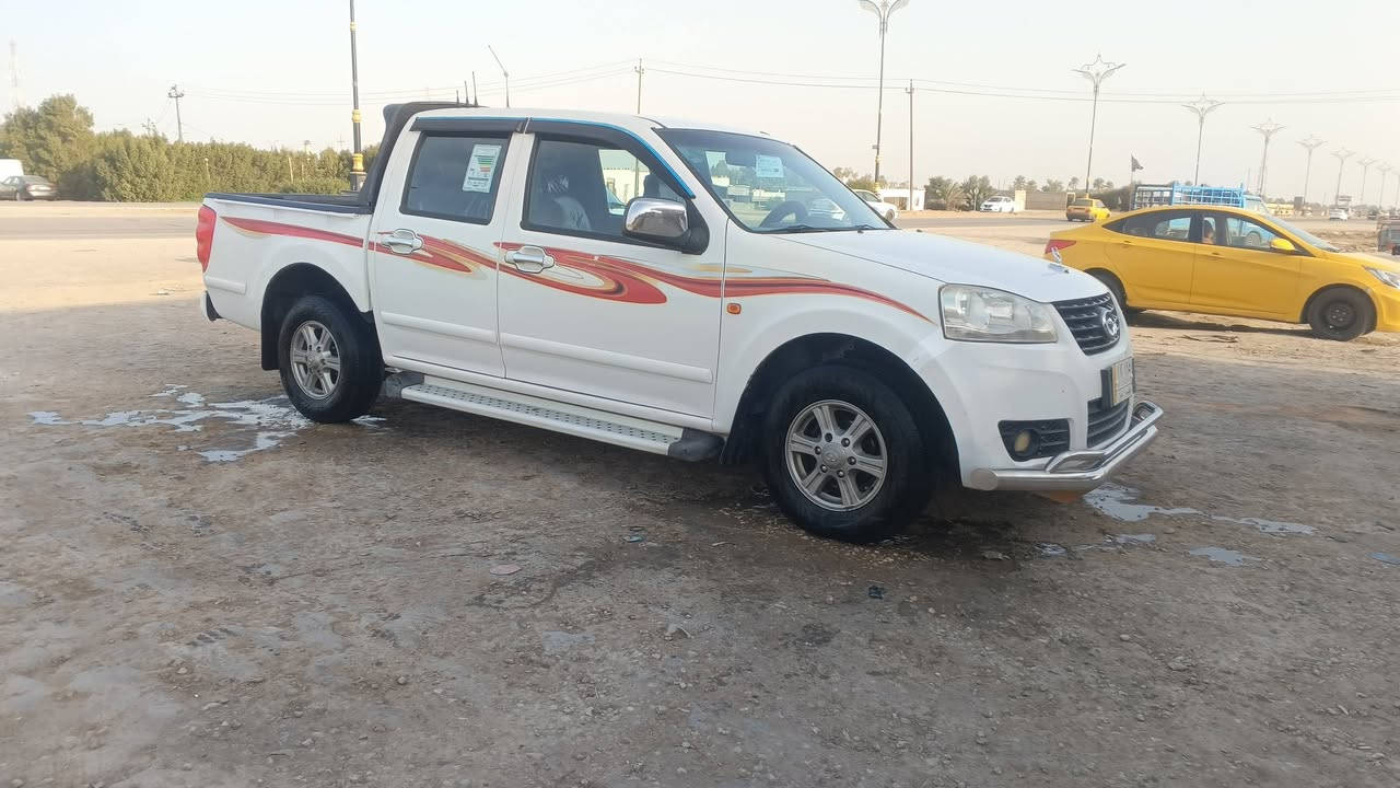 السلام عليكم  للبيع كريت2018 سنويه جديده لل27 حداديه وكير واكسن وشاصي مكفولات تخم تاير جديد سياره جاهزه من كلشي كل نقص مابيها مكان السياره سماوه شراي يتصل وبي خير ويدلل  الاستفسار ***********
