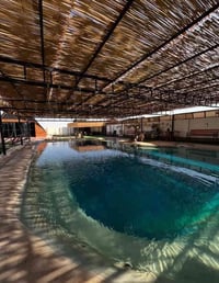 مزرعة ( كوخ لاند )  مكان هور رجب  للحجز 07829494852