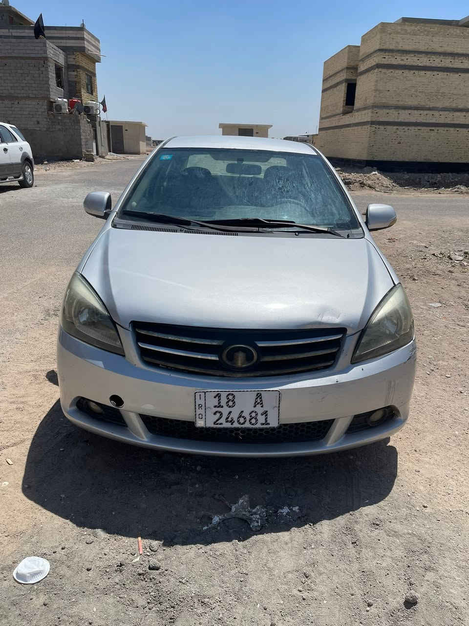 السلام عليكم كريت وال فولكس مكينه كورلا يارس كير عادي ٢٠١٢ سياره باسمي هزه وسنويه لل٢٠٣٠ مكينه وكير وكهربائيات كله تمام نقصها كمبريسر تبريد وبور ستيرن السعر ٤٠ عليها غرامه ٤٠٠ الف ينزل من سعرها مكان البصره القبله ***********
